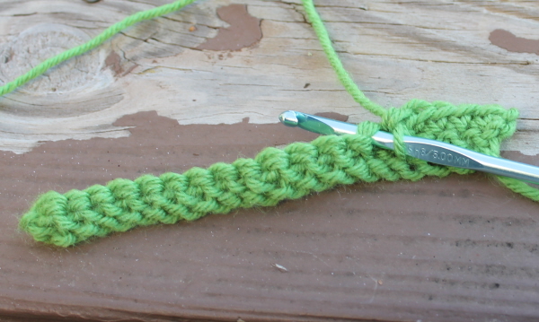 a row of foundation single crochets